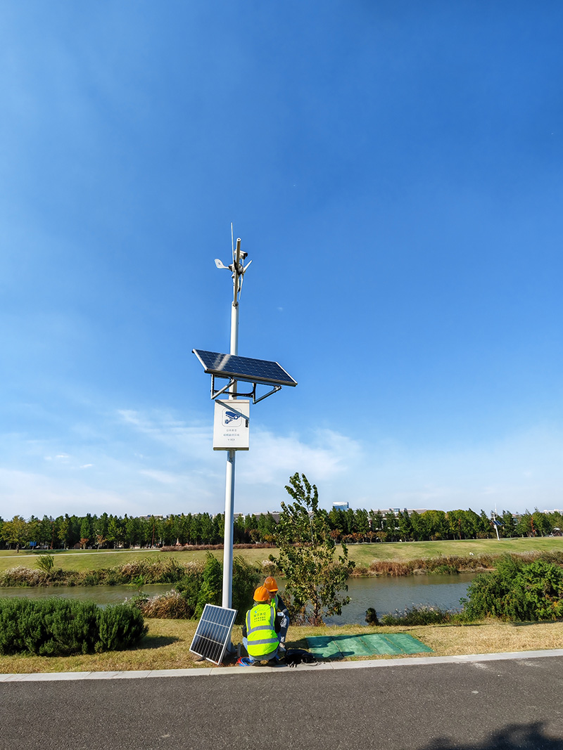Exploring the Components of a Solar PV System