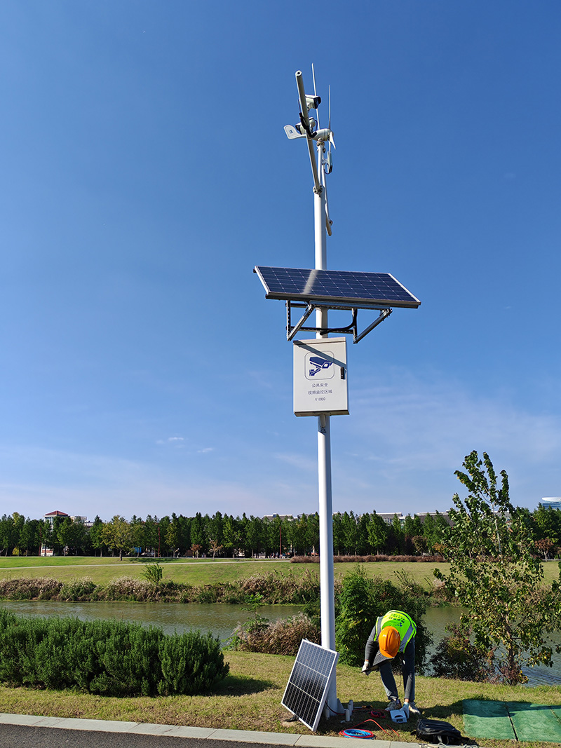 Small-Scale Solar Power Systems: A Comprehensive Guide