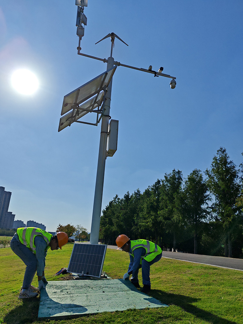 Small-Scale Solar Power Systems: A Cost-Effective Solution for Sustainable Energy