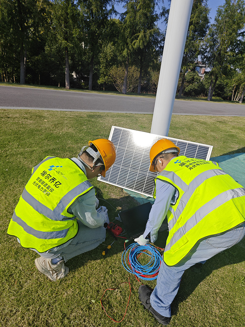 Power on the Go: The Convenience of Portable Solar Power Systems