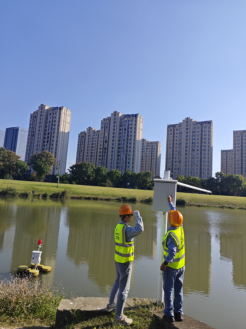 Small-Scale Solar Power Solutions for Your Home