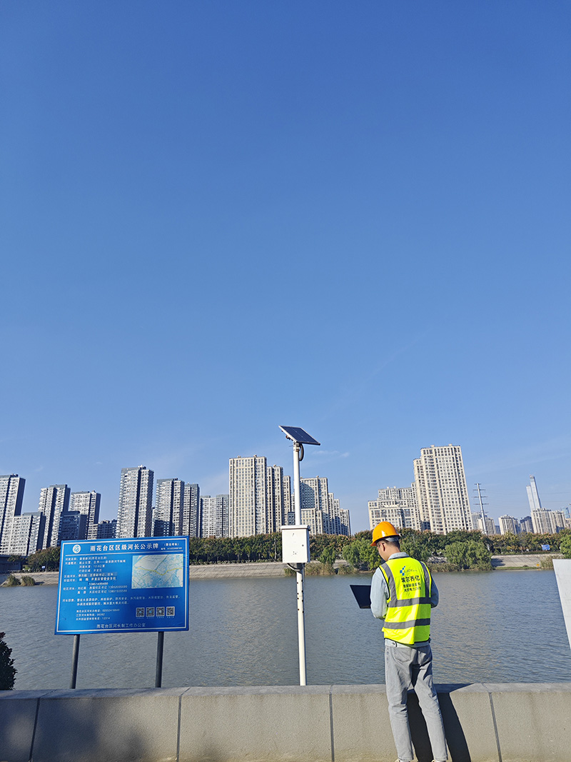 How Much Does a Small-Scale Solar Power System Cost?