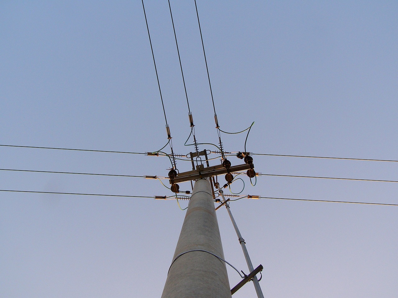 Title: 西安光通信电缆线， A Game-Changer in Optical Communication Industry