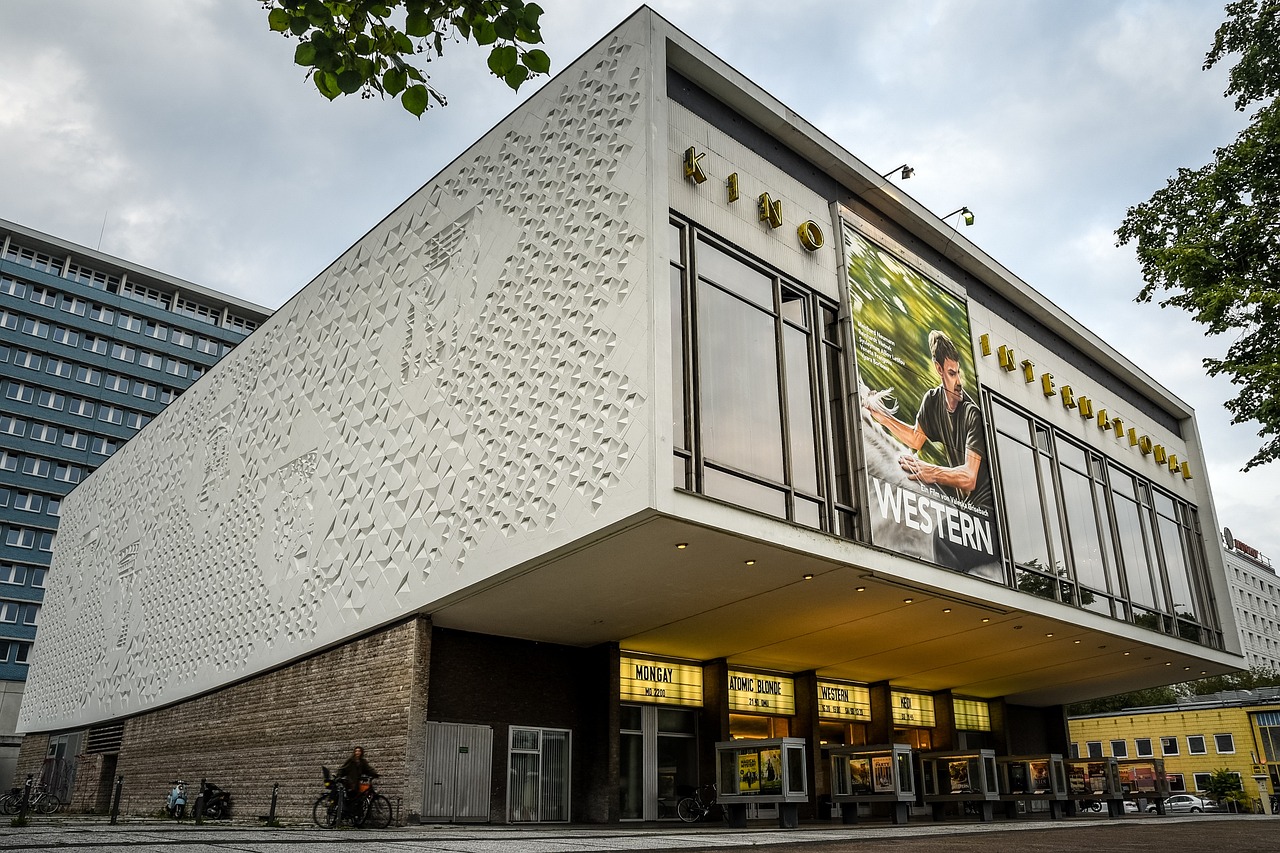 The Macau Communications Cable Store: The One-Stop Shop for All Your Connectivity Needs